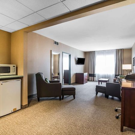 Quality Inn & Suites Towanda Екстериор снимка
