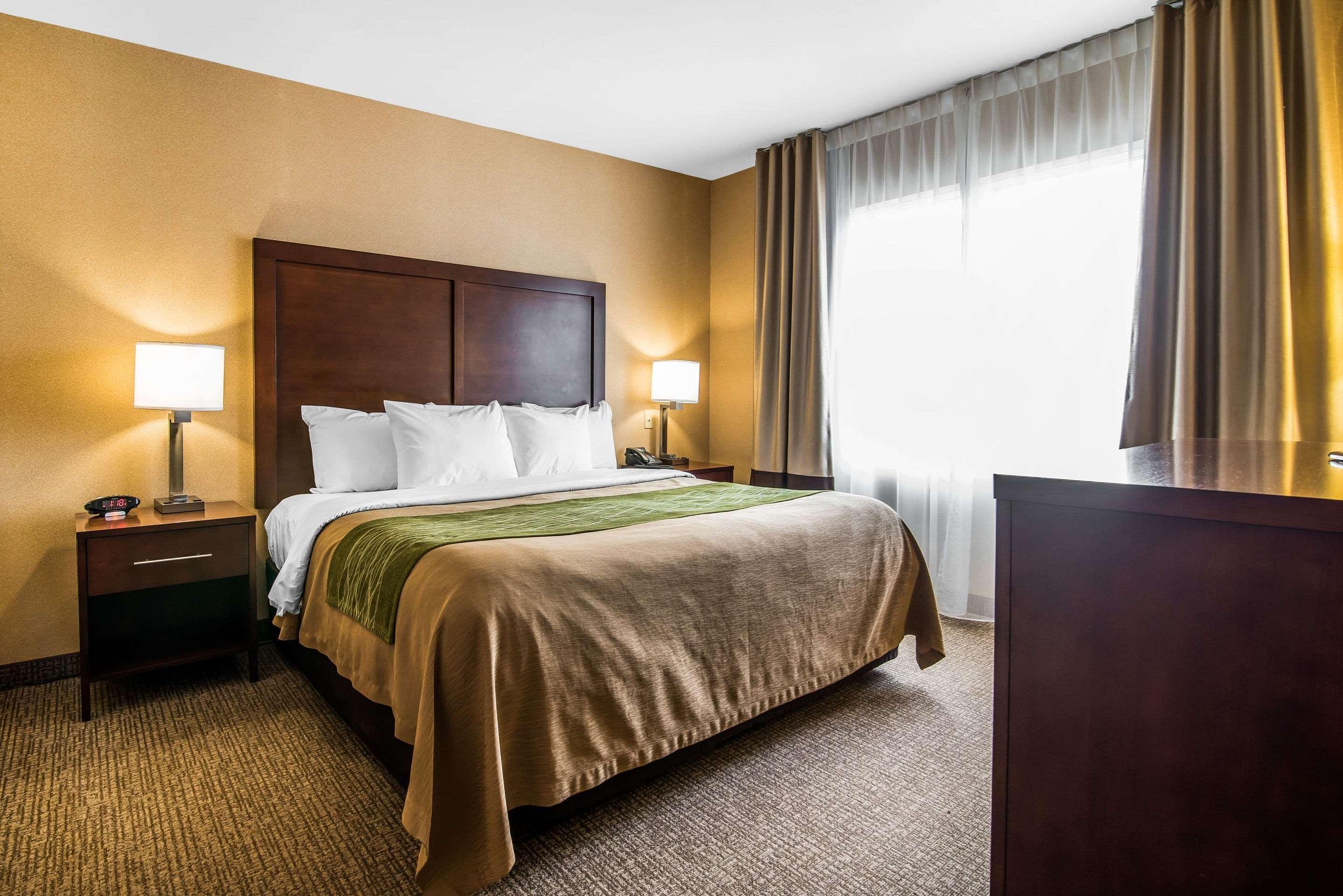Quality Inn & Suites Towanda Екстериор снимка