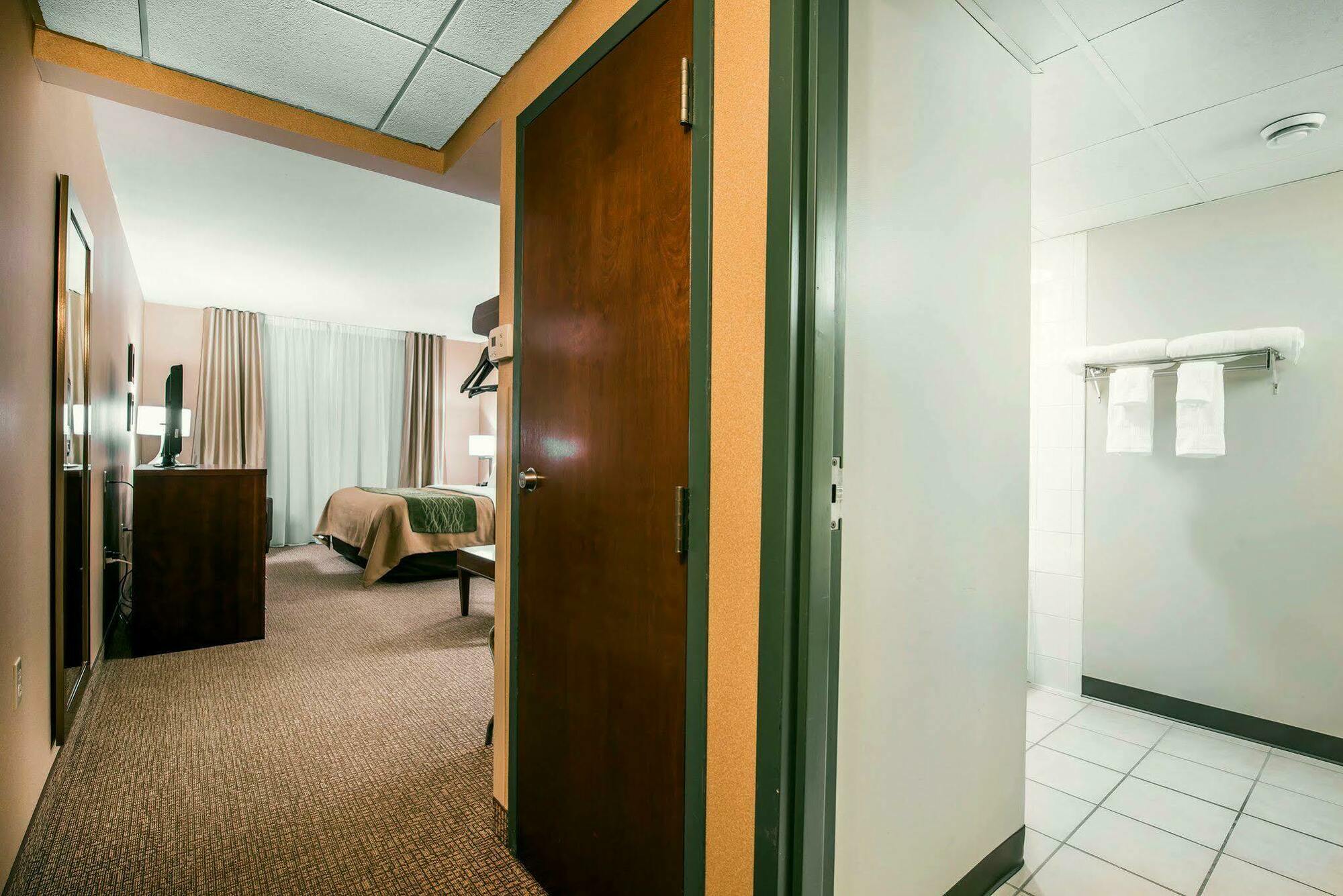 Quality Inn & Suites Towanda Екстериор снимка